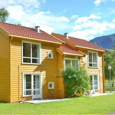 База отдыха Laerdal Ferie- Og Fritidspark Лердалсёйри